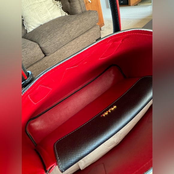 Prada Cuir Double Tote Saffiano Leather Small Black Bag Purse Red Interior - Picture 14 of 16